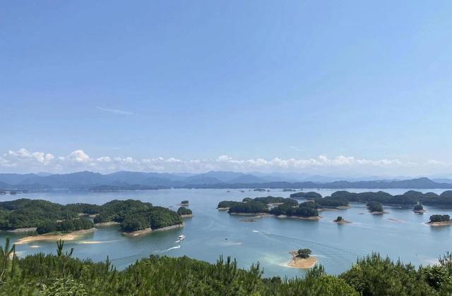 浙江旅游景点大全景点排名，浙江旅游必去十大景点都是哪些（浙江旅游必去的十大景点）