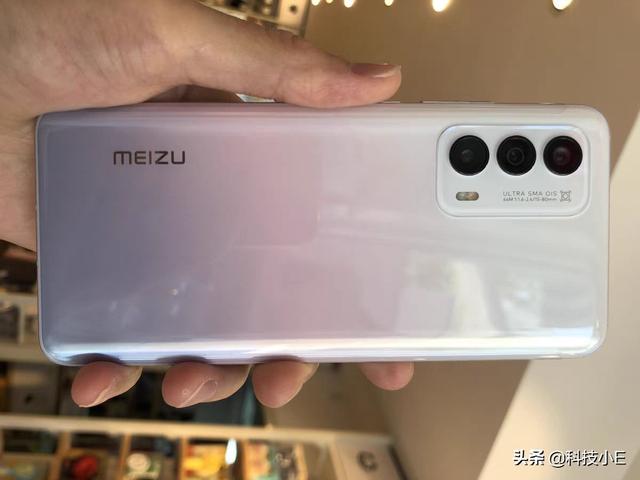 520买什么手机送女朋友？这三款是不错的选择，手感好颜值高 女朋友生日送什