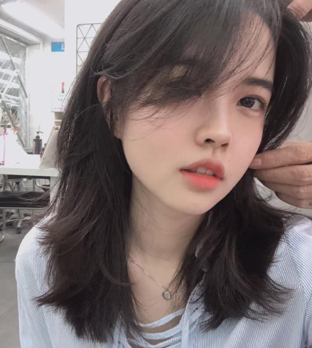 不用充钱就能看污视频