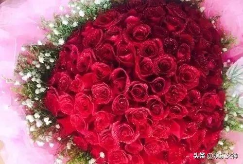 情人节送男友什么礼物好今天2.14情人节,214漂亮玫瑰送给群里每位朋友~醉倒一批