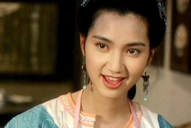 被趙麗穎捧紅，卻慘遭圈內導演集體「抵制」，把自己作成18線藝人 娛樂八卦吃瓜 第3张