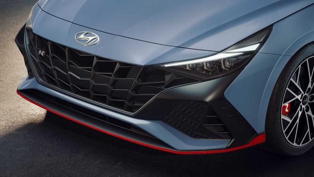 比领克03+还多26马力，来看现代伊兰特性能版有啥亮点？