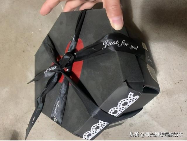 送女生什么礼物可以让她开心很久？ 送什么礼物给女朋友