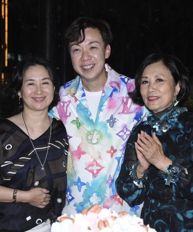 賭王最美女兒何超瓊也老了，現身好友派對面容蒼老，滿臉皺紋 娛樂八卦吃瓜 第2张