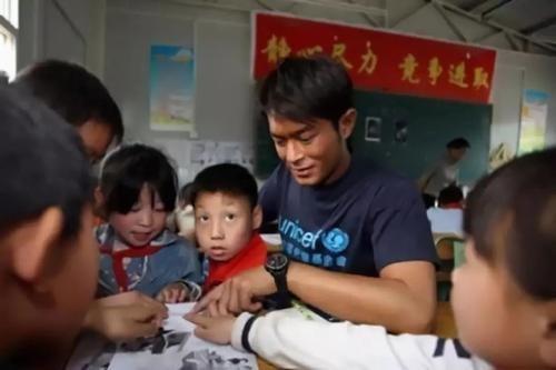 古天樂建的希望小學，如今已物是人非，當地人稱已經成為一片廢墟 娛樂八卦吃瓜 第2张