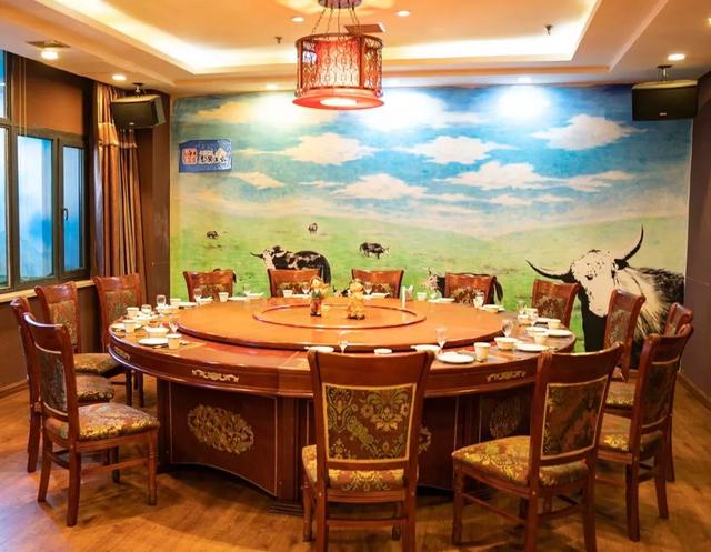 高丽王朝牛排火锅，广式黄焖牛排火锅