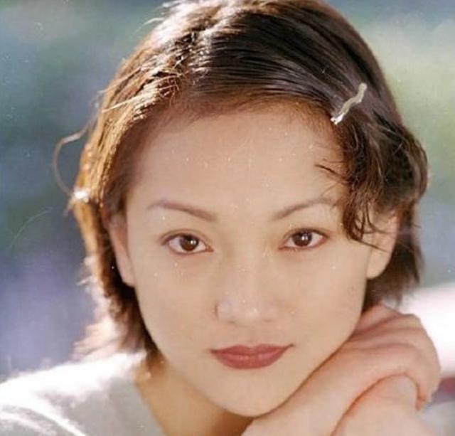 「影後」周迅：17歲出道，28歲獲封為影後，如今47歲仍未婚未孕 娛樂八卦吃瓜 第14张