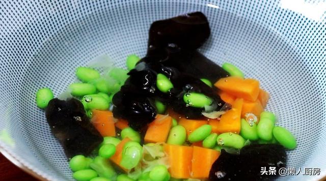 春天，遇到這海鮮別手軟，非常肥美，人人吃得起，20元一斤 熱愛美食 第13张