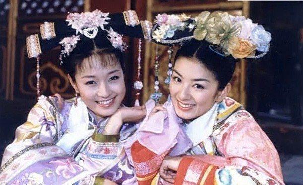 繼《還珠格格3》後25年再重聚，馬伊琍黃奕變化不大，更顯年輕態 娛樂八卦吃瓜 第1张