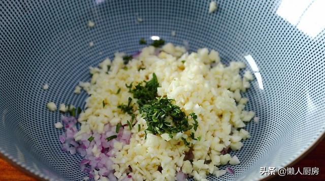 我家隔三差五就愛這樣吃吐司，營養好，又酥又軟，小孩也愛吃 熱愛美食 第18张
