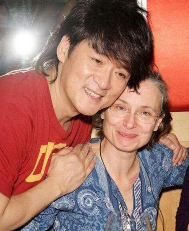 周華健的美國老婆，被嘲夫妻像母子，如今34年不離不棄被寵成公主 娛樂八卦吃瓜 第10张