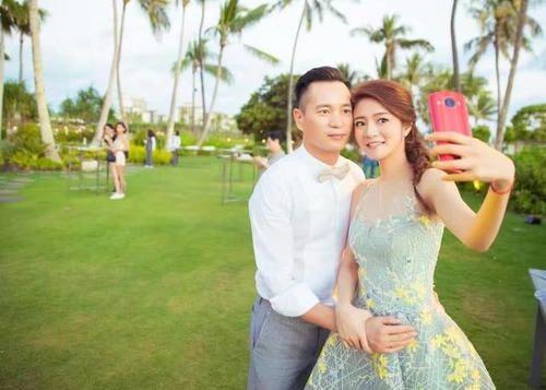情人节要送什么礼物现实版霸道总裁，安以轩晒老公情人节礼物，纪念日送39