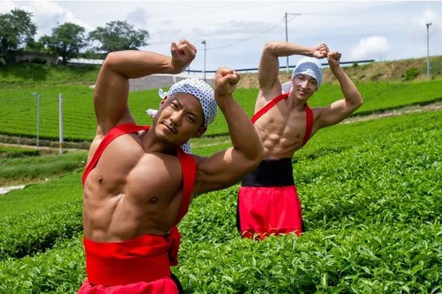 日本肌肉男開了家寫真素材網，畫風簡直太搞笑了 健身減肥達人 第2张