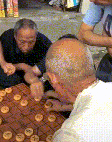 親爸給我起的名字,上班3天被老闆揍了8回!到現在還娶不到老婆 - 天天要聞