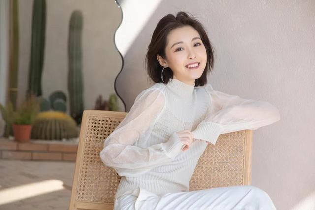表白话语100字左右感动,表白送女孩子什么礼物好