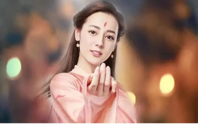 本是「鳳九」第一人選，只因試裝後造型太驚艷，這才成就迪麗熱巴 娛樂八卦吃瓜 第12张