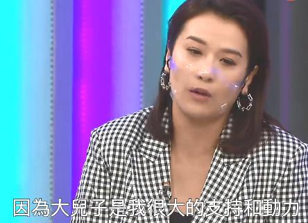 不爽？泼他呀 情人节送女朋友什么礼物比较有意义