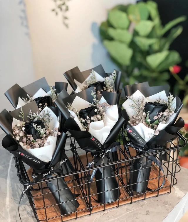 手捧花怎么包装,包生日礼物怎么包装