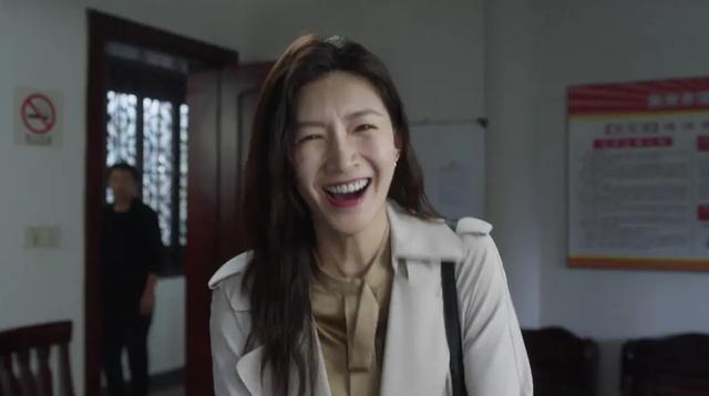 《三十而已》三美受訪，童瑤站C位江疏影黑臉？毛曉彤做法真高明 娛樂八卦吃瓜 第12张