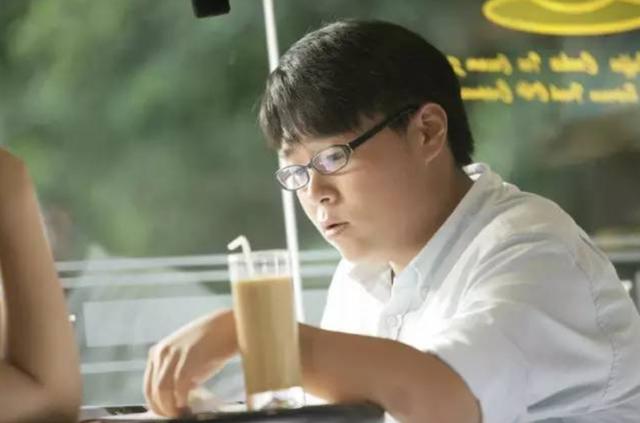 3歲出道10歲片酬千萬，遭父母敗光家產，今31歲悲哀開直播找回憶 娛樂八卦吃瓜 第8张
