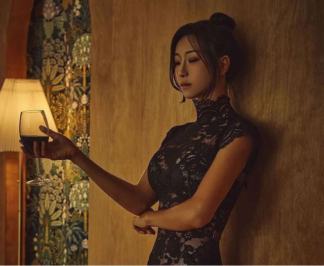 韓國170女私教，迷人腰臀比，吸引無數直男！3個動作get同款曲線 街拍正妹 第3张