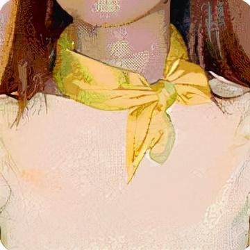 大方巾的系法图解女生（8种方形丝巾的系法）