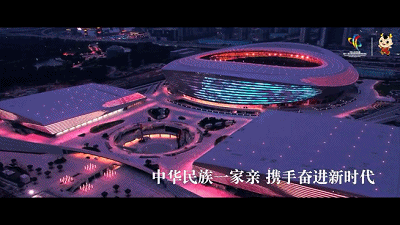  北京韩磊唱的歌，一首《只留清气满乾坤》豪气冲天