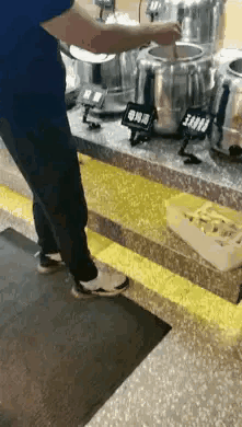 笑死我了，一晃7年了，孩子都長高了，大水怎麼還沒退呢？ 搞笑整蠱 第26张