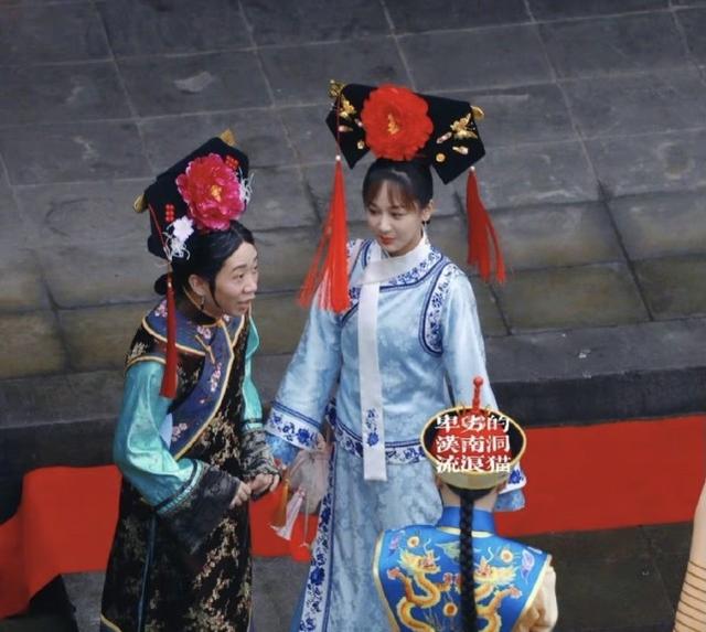 「歌壇大姐大」那英變娘娘，穿古裝派頭十足，網友：有皇後的氣場 娛樂八卦吃瓜 第5张