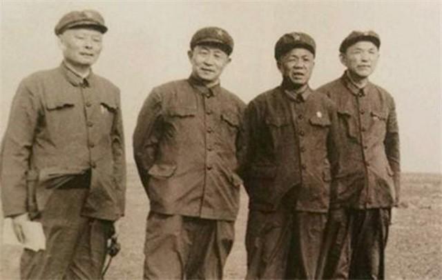 韩先楚子女后来怎么样了（一门三子女入伍当兵）