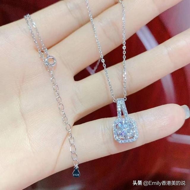 情人节送什么礼物给情人进来挨打吧！礼物还没买，不知道七夕送什么？这份急