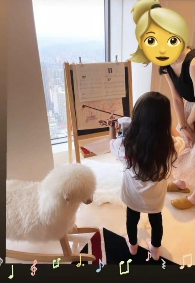 周傑倫罕曬一雙兒女正面照，女兒好似女版周傑倫，兒子更像昆凌 娛樂八卦吃瓜 第7张