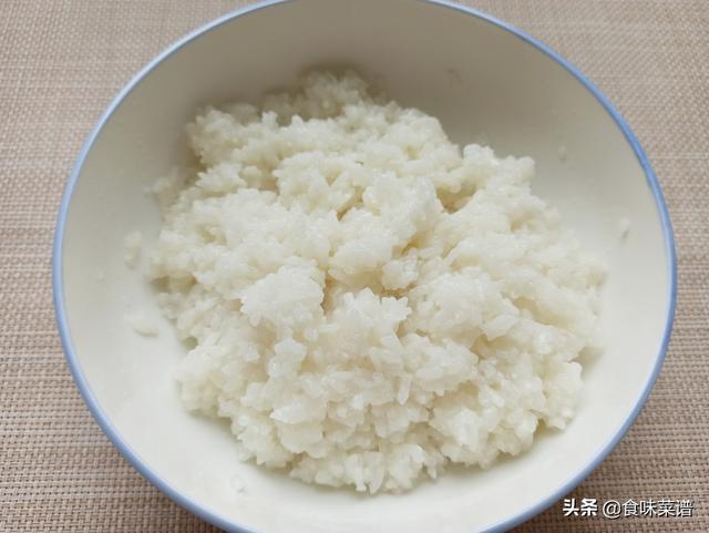 糯米粉最好吃的6種做法，步驟簡單，軟糯香甜，上桌孩子們搶著吃 熱愛美食 第4张