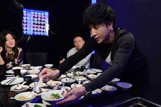 「三德子」開飯店遭吐槽：不僅難吃還貴！明星效應能用到幾時 娛樂八卦吃瓜 第17张