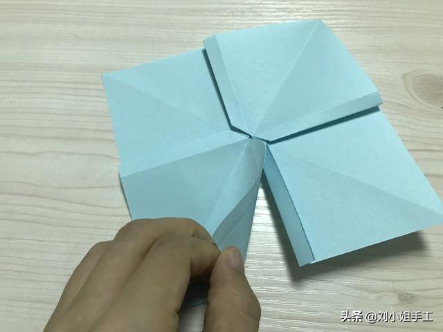 礼物包装蝴蝶结教程,怎么弄礼物蝴蝶结
