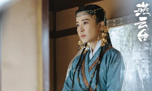佘詩曼45歲再演少女，卻沒有一絲違和感，港女都不會老的嗎？ 娛樂八卦吃瓜 第16张
