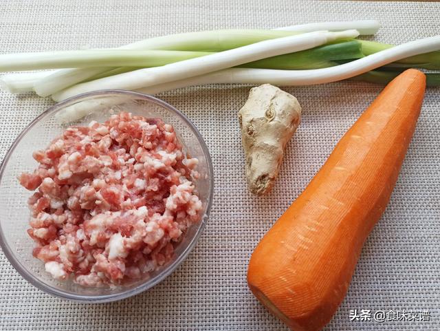 餃子皮別浪費了，教你4種創新吃法，皮脆餡香，上桌孩子們搶著吃 熱愛美食 第2张
