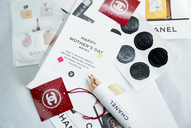 For MAMA – 什么样的礼物，一看见就马上买来送她？ 七夕送女朋友什么礼物好最有