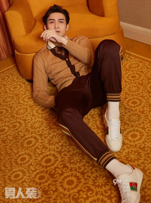 张彬彬是个好演员，但三句不离《英雄联盟》…