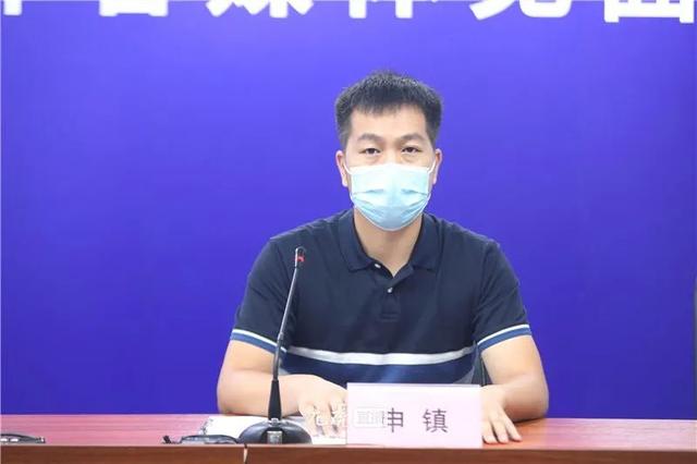 每个南京人，都是YYDS 情人节送给女朋友什么礼物