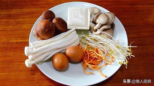 佛跳牆太貴吃不起？這樣做後，人人吃得起，特解饞 熱愛美食 第1张