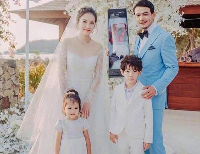 38歲男星楊爍，隱藏9年的老婆，是我們熟悉的童年女神 娛樂八卦吃瓜 第10张