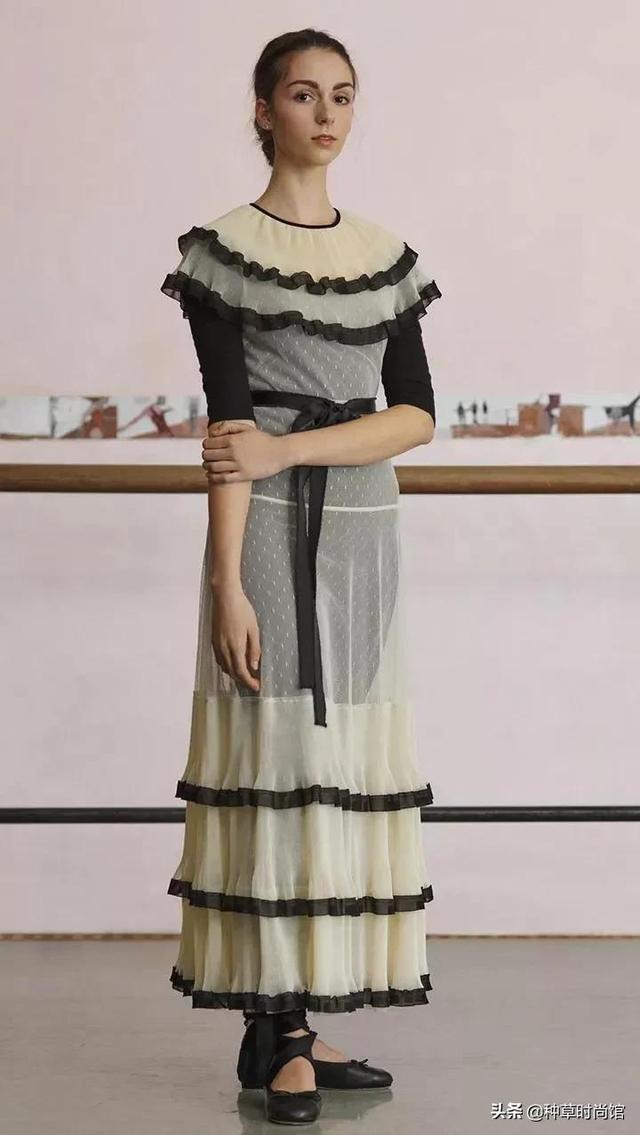 今年夏天最火的4款“仙女鞋”到底长什么样？ 送女朋友什么礼物好