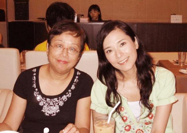 當紅女星郭羨妮：嫁普通的河南小丈夫，給農村公婆買房 娛樂八卦吃瓜 第12张