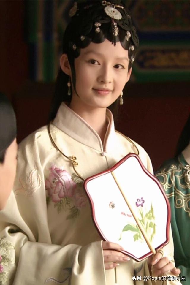 李沁挑戰空中瑜伽似仙子，每天10分鍾這樣做，高效瘦出同款身材 健身減肥達人 第6张