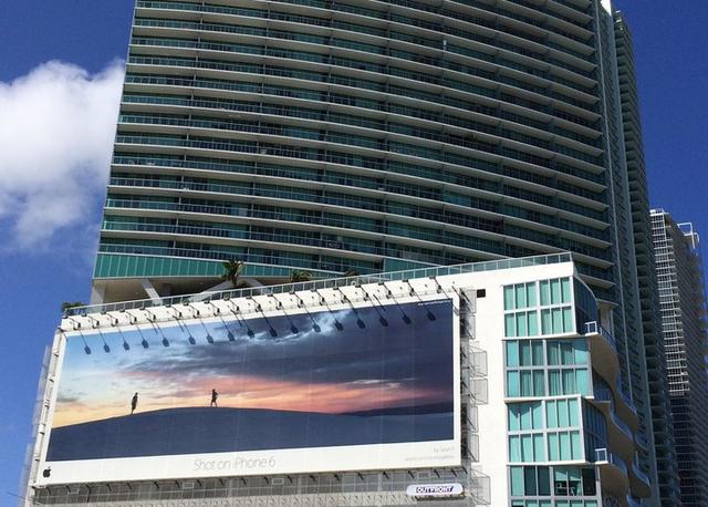 iphone广告分析（苹果最经典iPhone 广告怎么做到的）