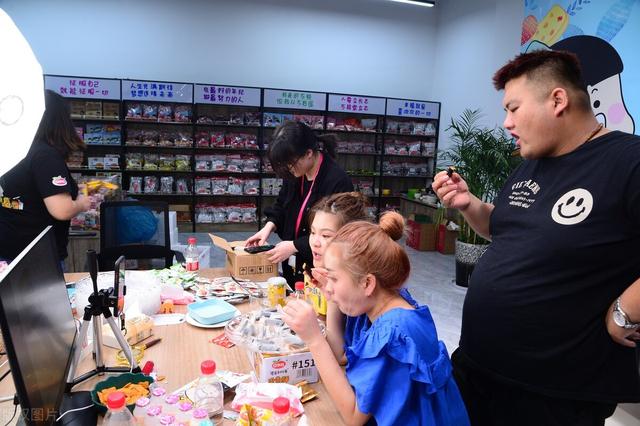 久章草国语自产拍在线观看