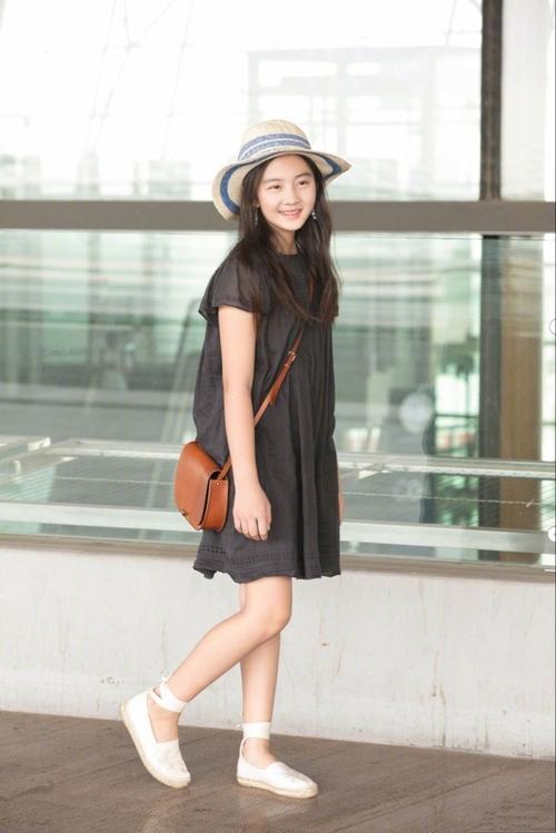 如何教育孩子，黃磊女兒黃多多過分裝扮，難道孩子只能「乖」？ 娛樂八卦吃瓜 第2张