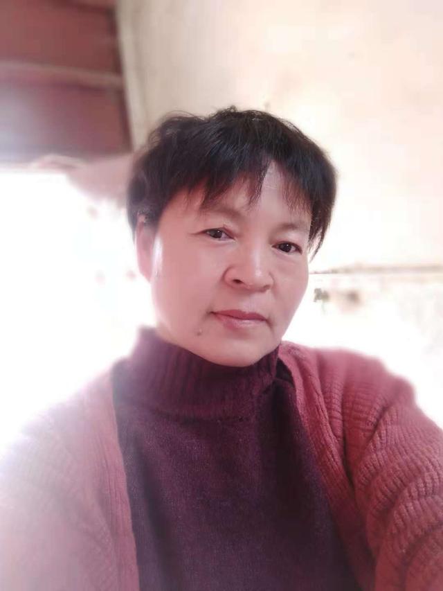 梦见加班 梦见剪头发是什么意思插图