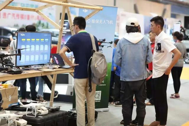 第一届海南欢乐节主会场，现场直击镜头聚焦